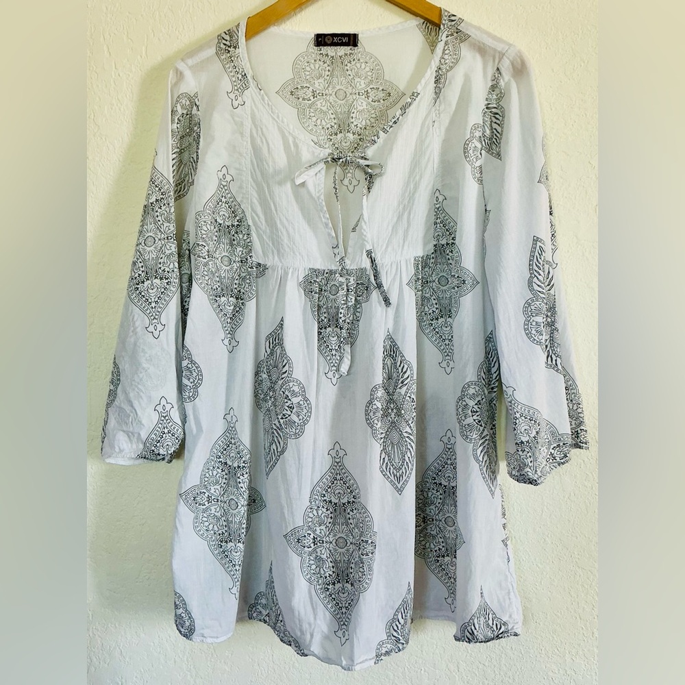 XCVI Tunic Sz Lg